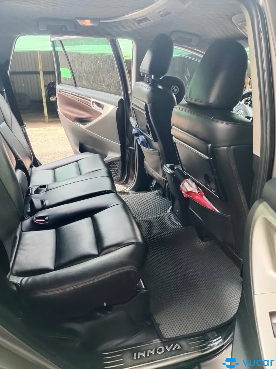Toyota Innova 2.0G 2022 - Nội thất 2