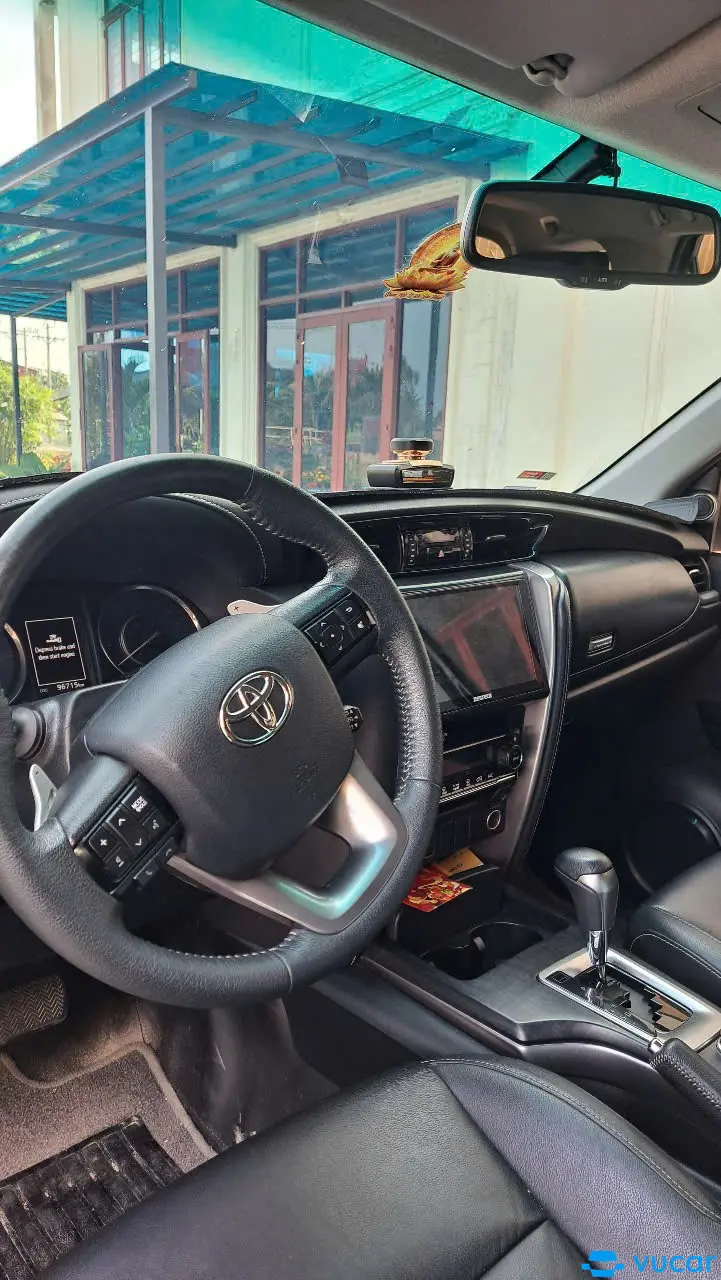 Toyota Fortuner Máy dầu 4x2 2020  - Nội thất 1