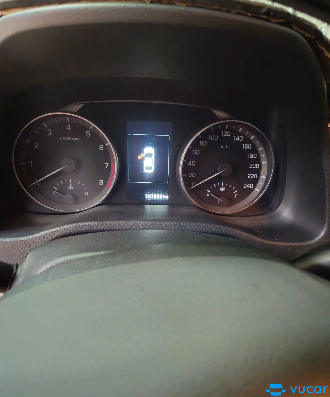 Hyundai Elantra 2.0 AT 2019 - Nội thất 3