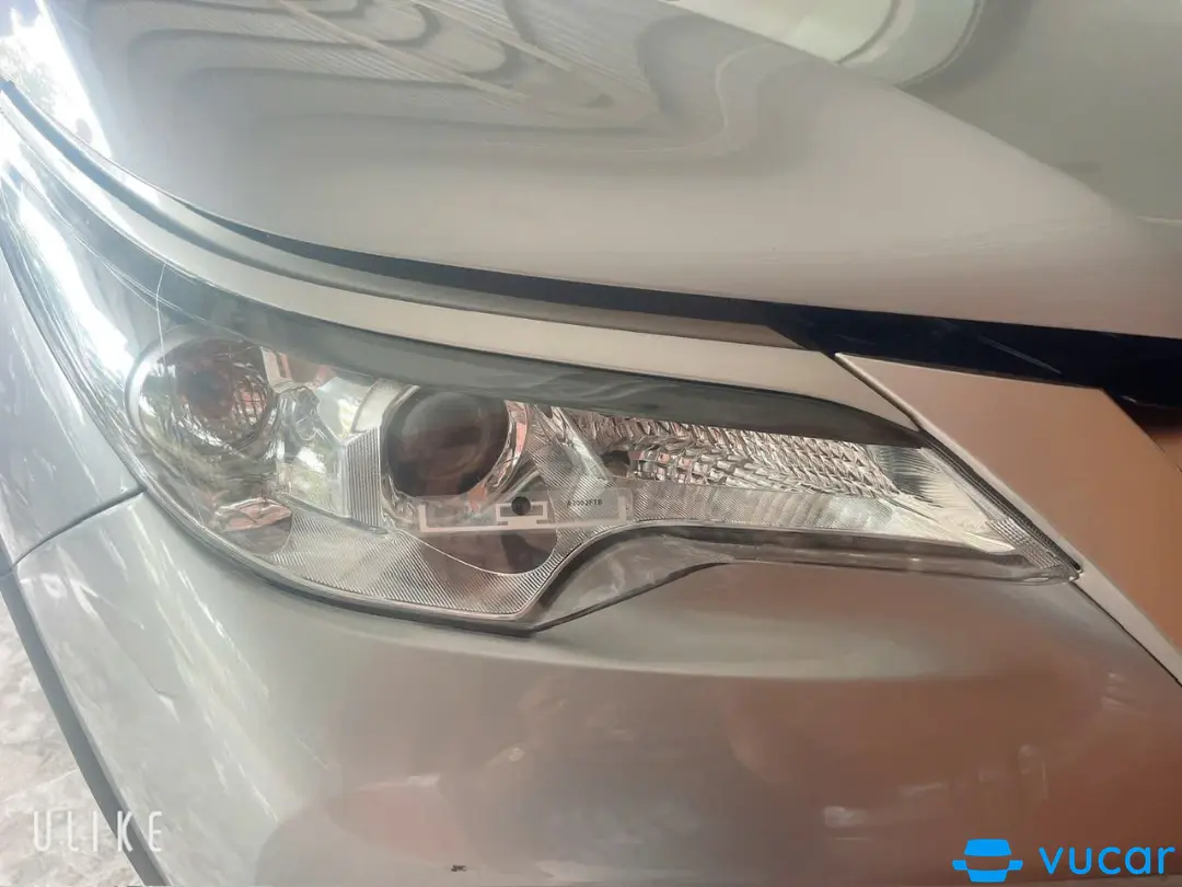 Toyota Fortuner 2.4G 4x2 AT 2020 - Ngoại thất 6