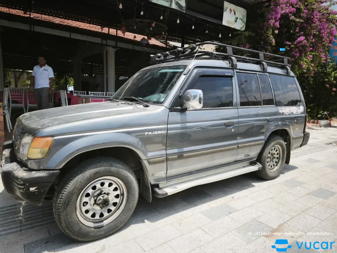 Mitsubishi Pajero 2.4 2001 - Ngoại thất 7