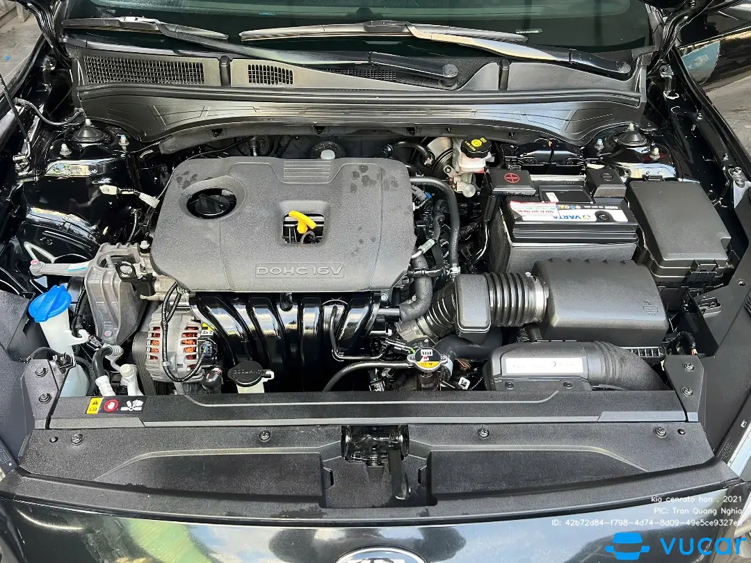 kia cenrato hơn . 2021 - Khoang động cơ 1
