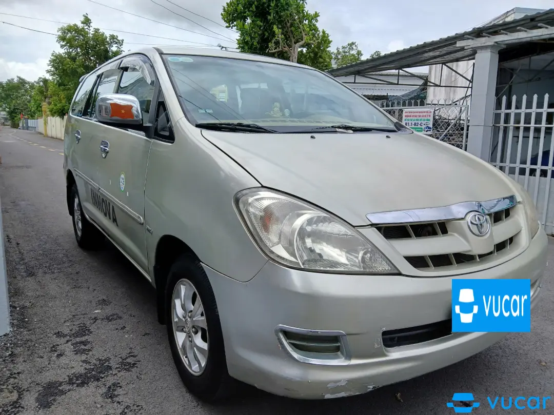 Toyota Innova 2.0 MT 2007 - Ngoại thất 4