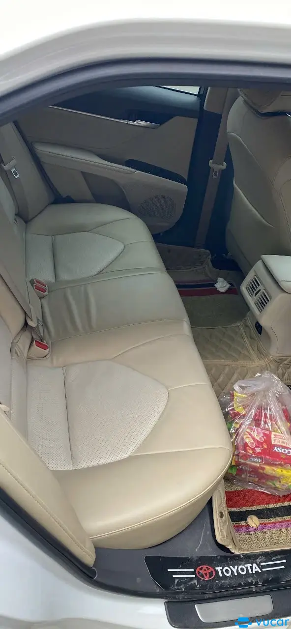 Toyota Camry 2.0G 2020 - Nội thất 3