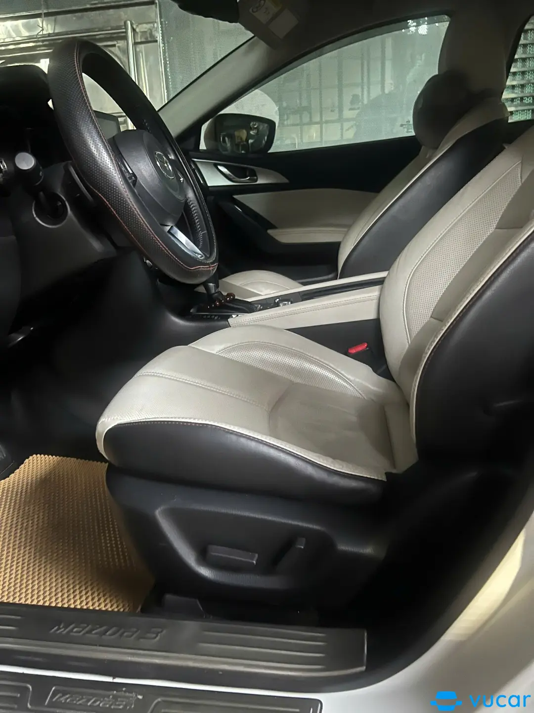 Mazda 3 1.5L Premium 2019 - Nội thất 4