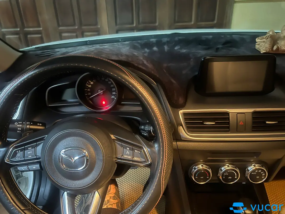 Mazda 3 1.5L Premium 2019 - Nội thất 5