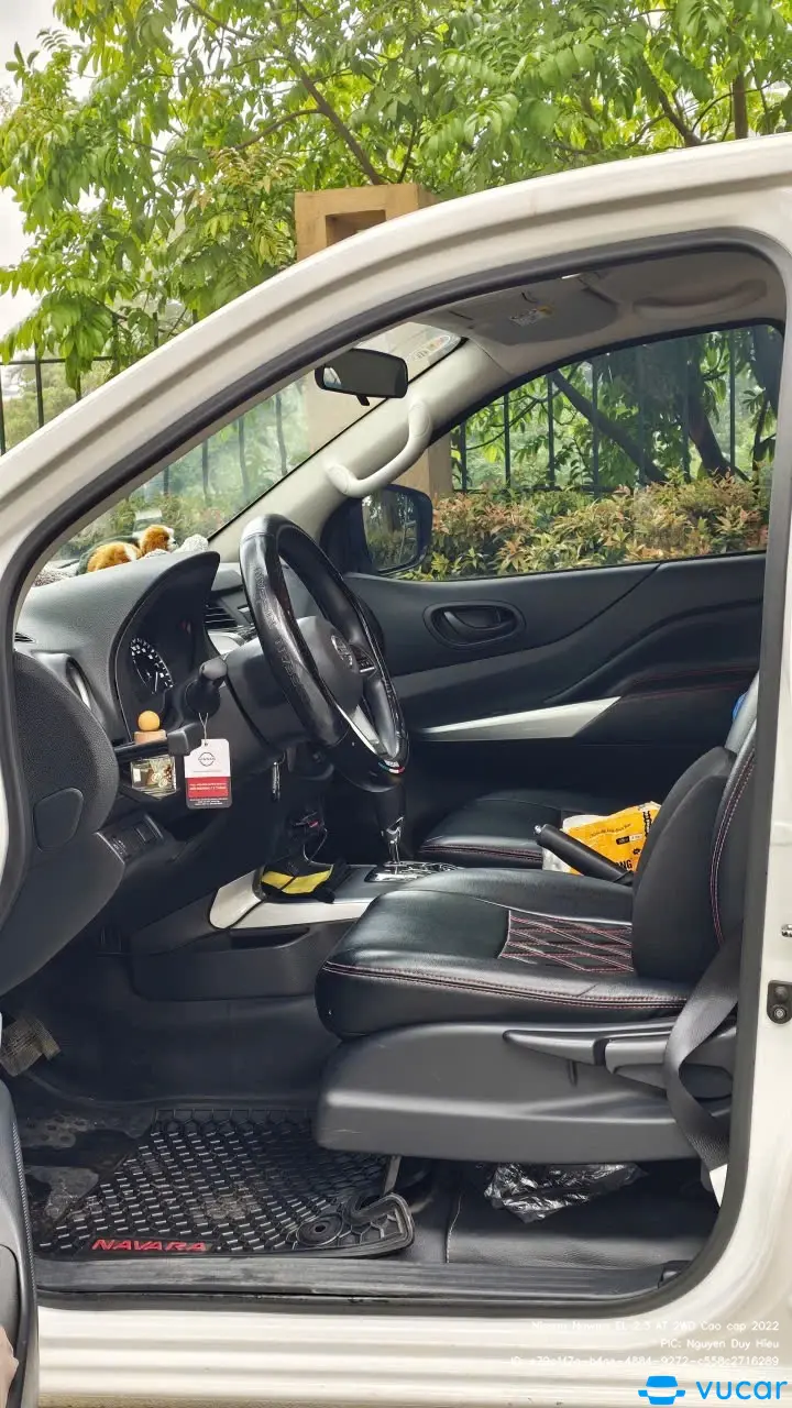 Nissan Navara EL 2.3 AT 2WD Cao cấp 2022 - Nội thất 8