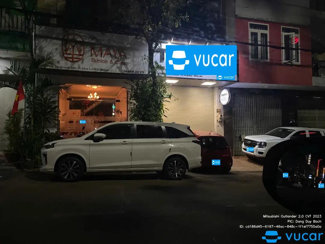 Ảnh xe Mitsubishi Outlander 2.0 CVT 2023 - ảnh 3