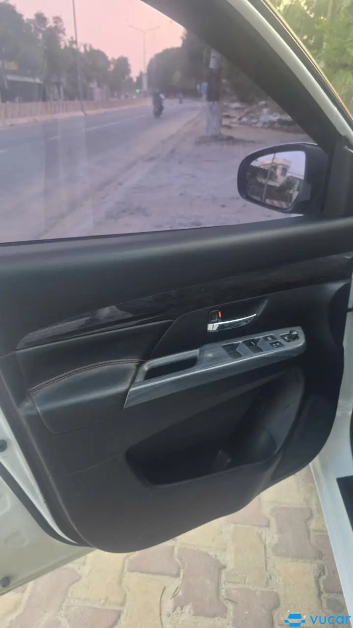 Suzuki Ertiga Hybrid 1.5 AT 2023 - Nội thất 5