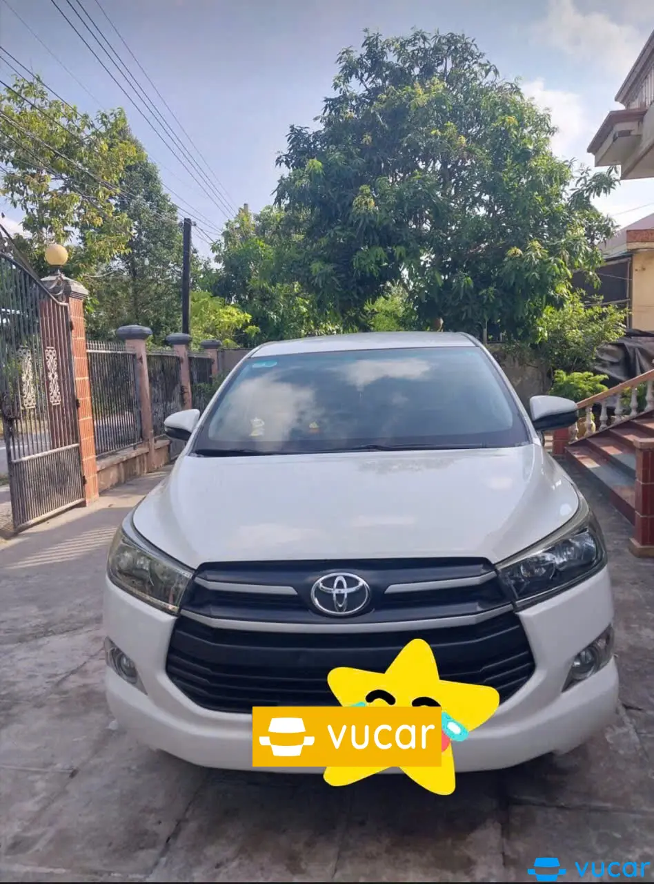 Toyota Innova 2.0E 2019