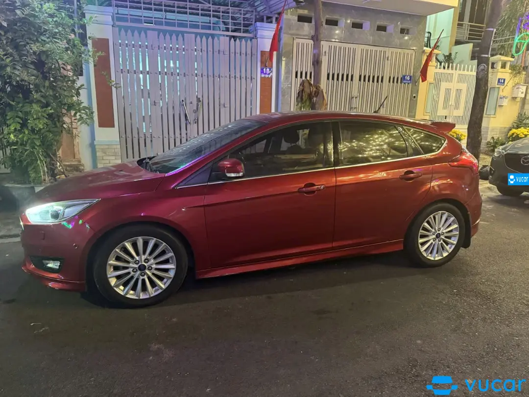 Ford focus hatback sport 2017