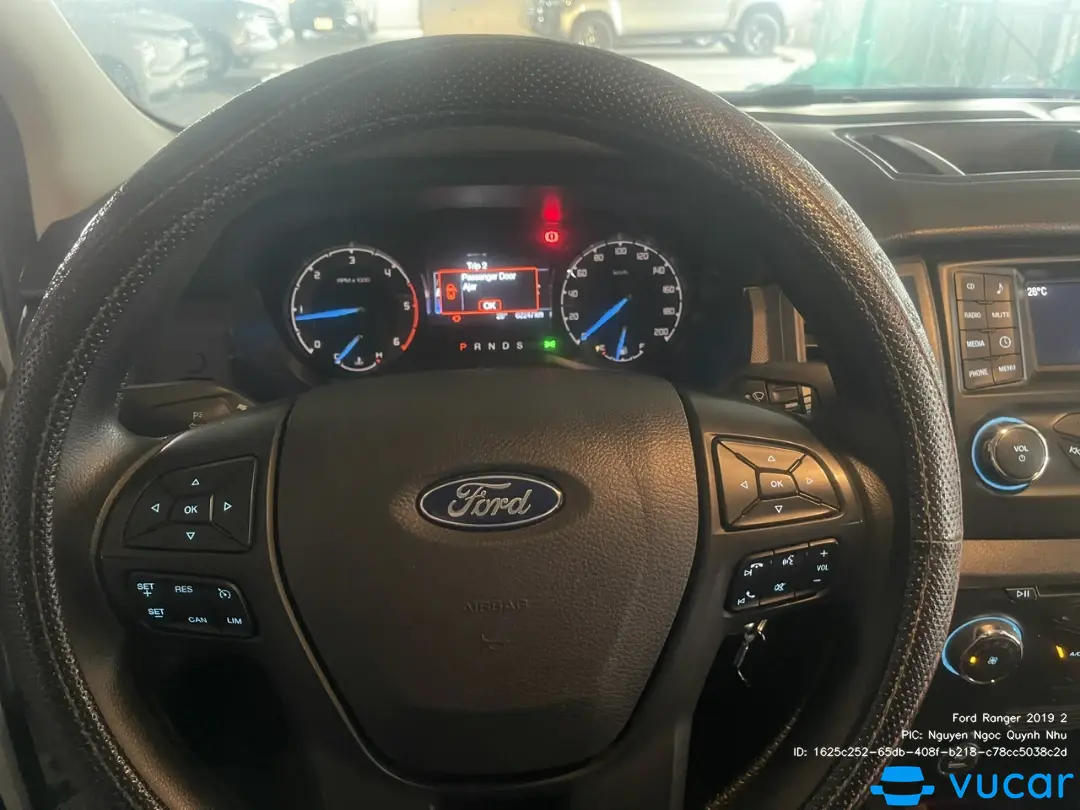 Ford Ranger XLS 2.2L 4x2 AT 2019 - Nội thất 1