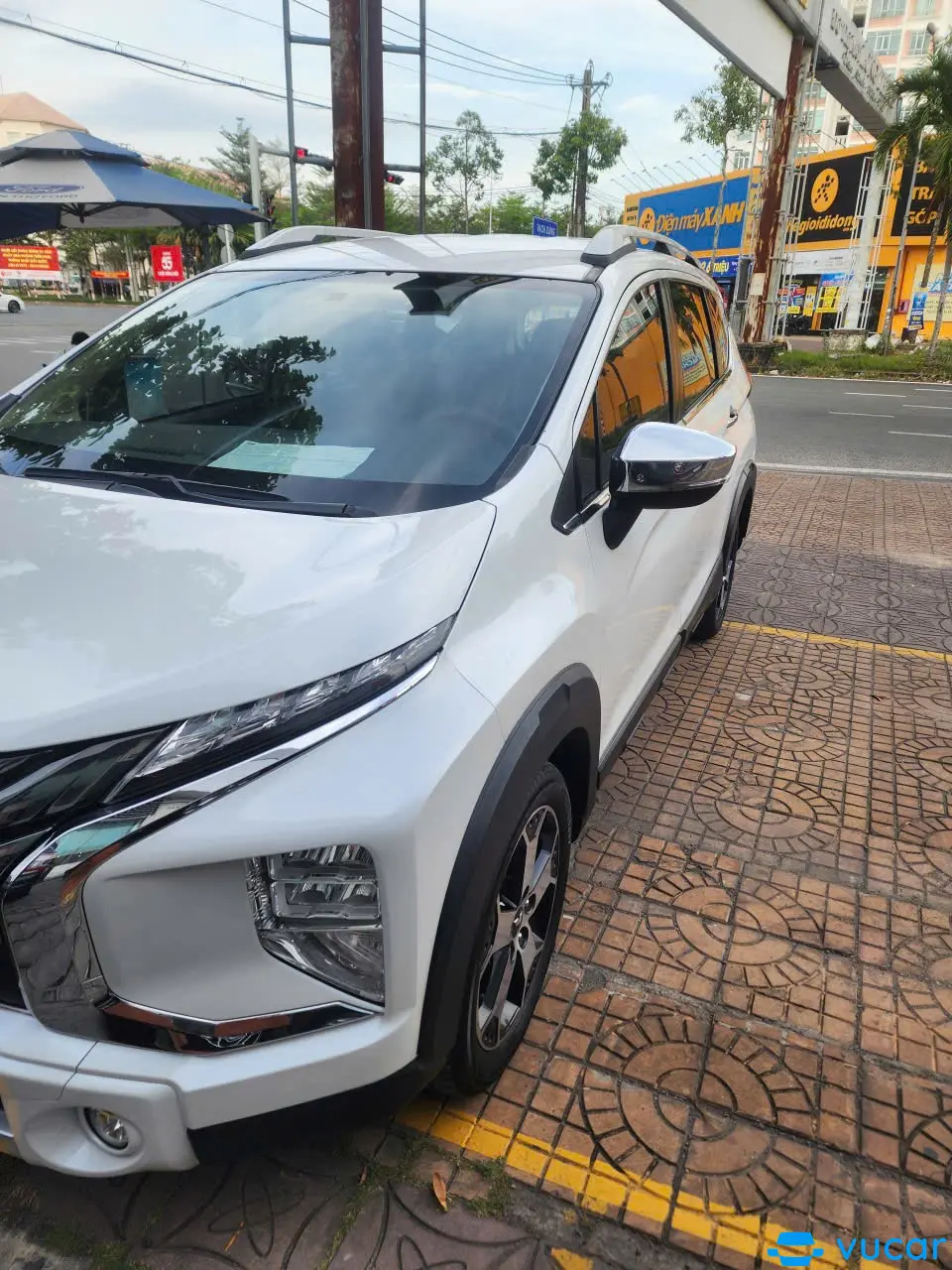 Mitsubishi Xpander Cross 1.5 AT 2021 - Ngoại thất 4