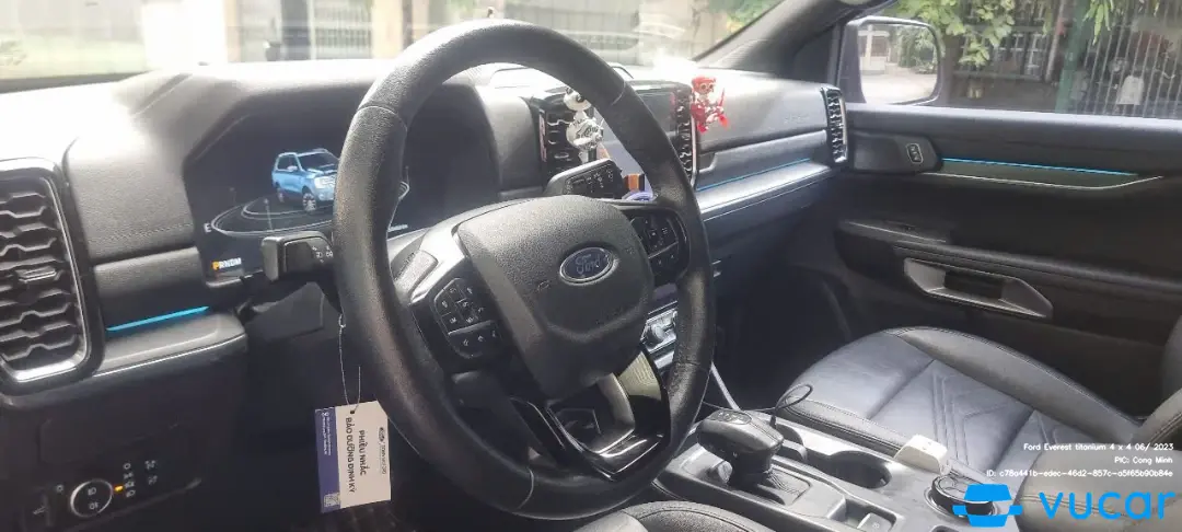 Ford Everest titanium 4 x 4 06/ 2023 - Nội thất 4