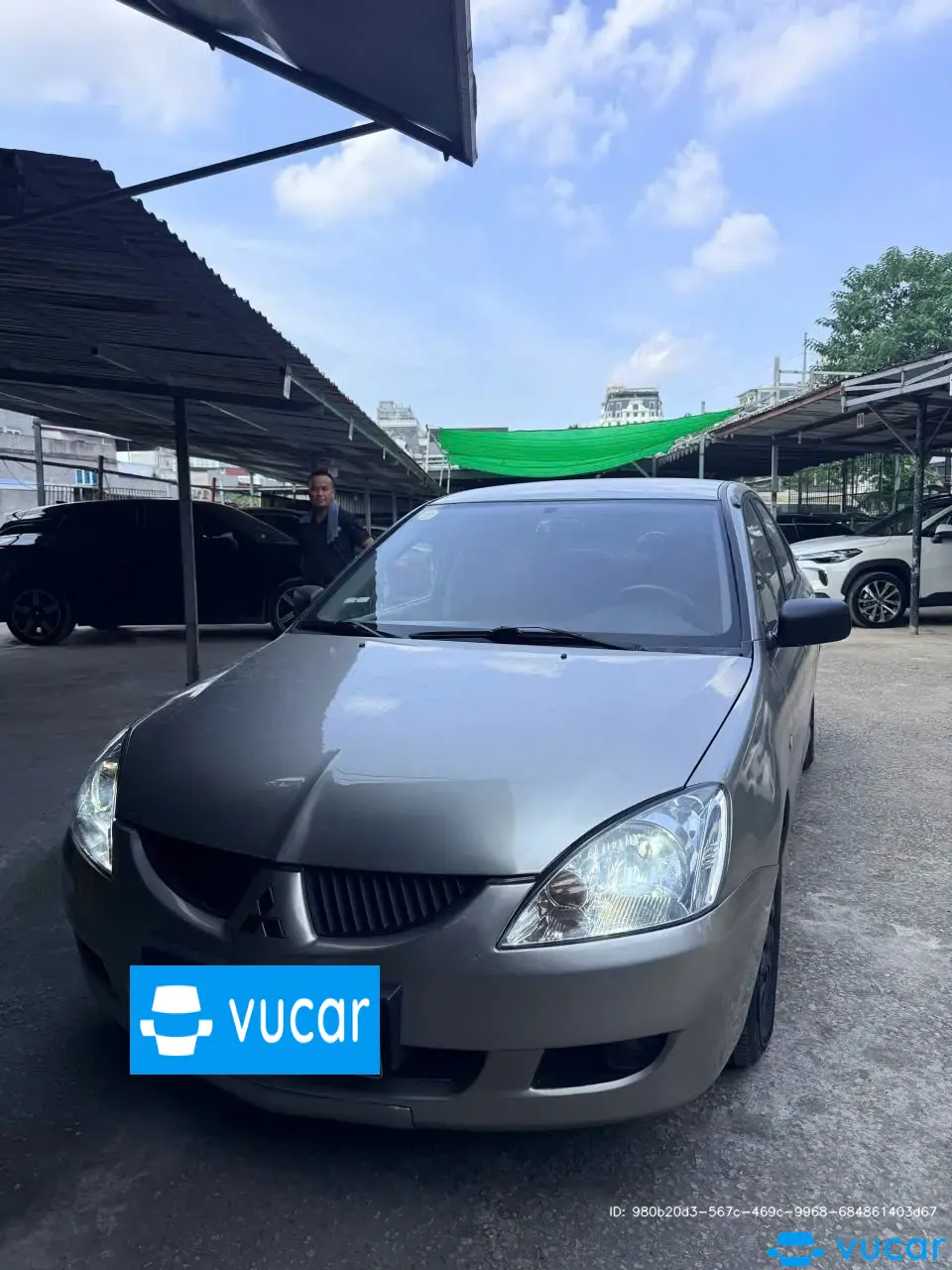 Mitsubishi Lancer GLX 2004 - Ngoại thất 1