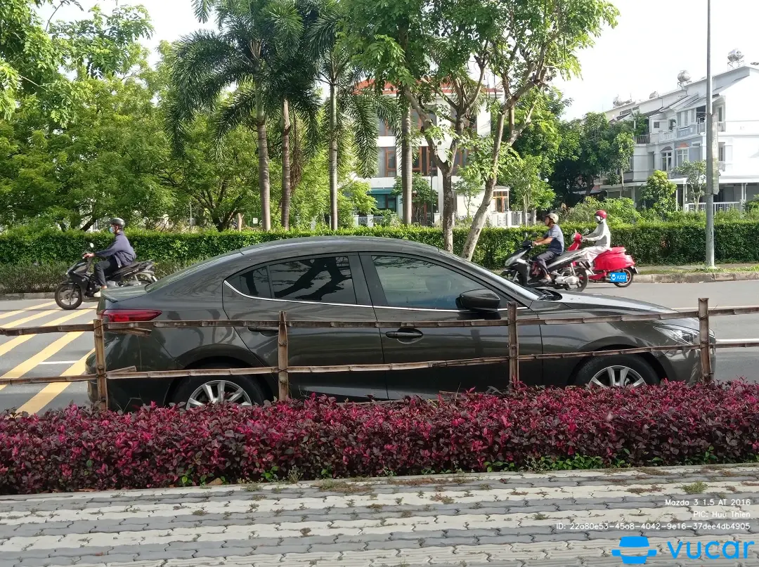 Ảnh xe Mazda 3 1.5 AT 2016 - ảnh 2