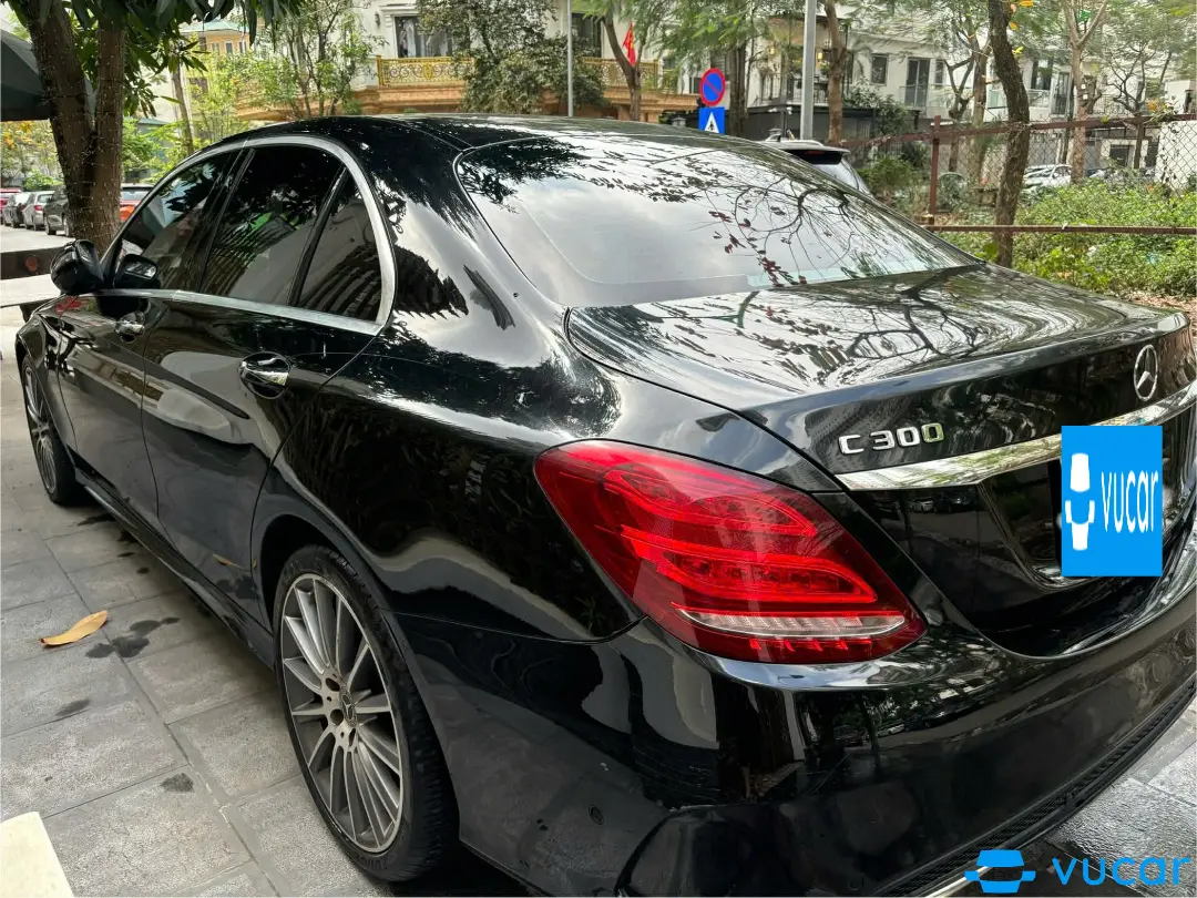 Ảnh xe Mercedes C class C300 AMG 2018 - ảnh 4