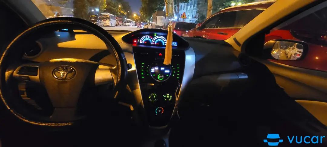 Toyota Vios 1.5G 2012 - Nội thất 3