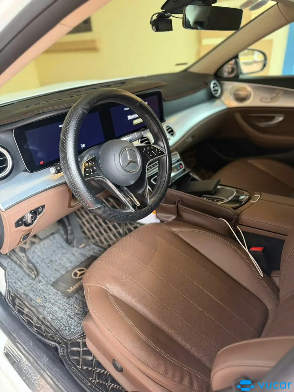 Mercedes E class E180 2021 - Nội thất 3