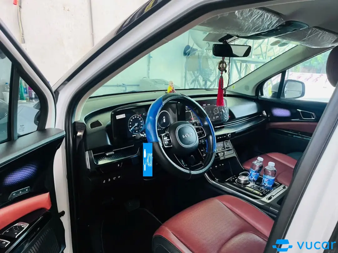 Kia Carnival Premium 2.2D 2022 - Nội thất 6