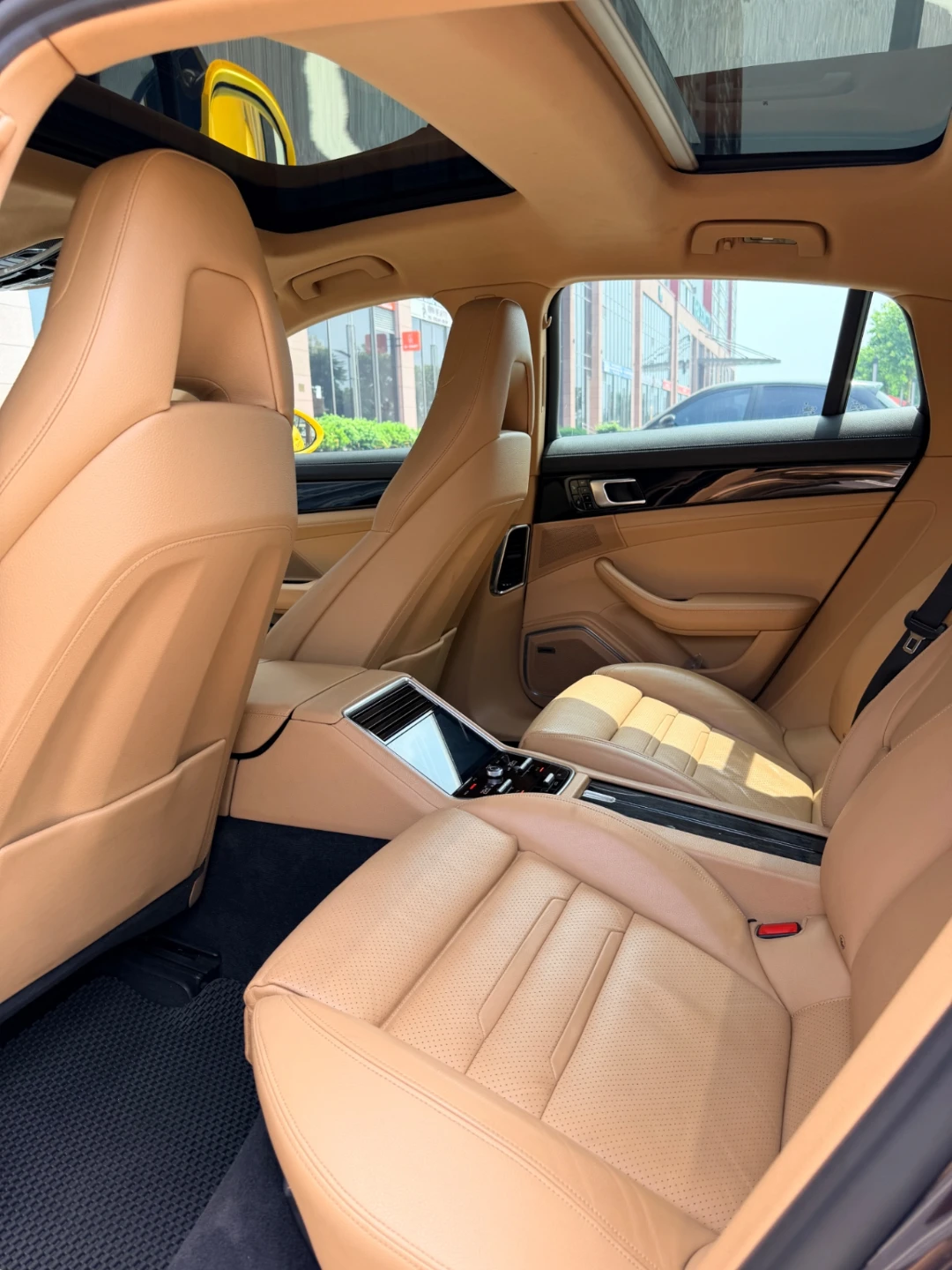 Porsche Panamera 3.0 V6 2017 - Nội thất 3