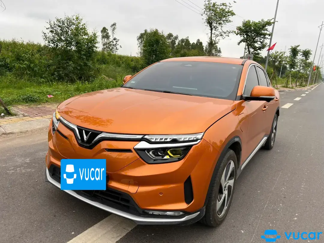 VinFast VF8 Eco 2022 - Ngoại thất 4