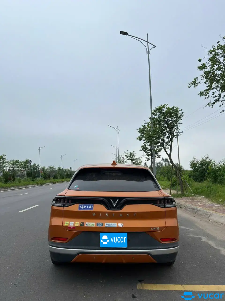 VinFast VF8 Eco 2022 - Ngoại thất 1