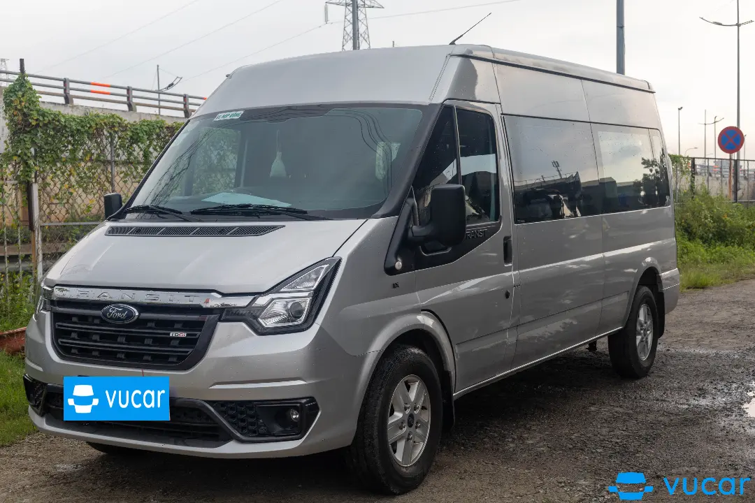 Ảnh xe Ford Transit LUXURY 2023
