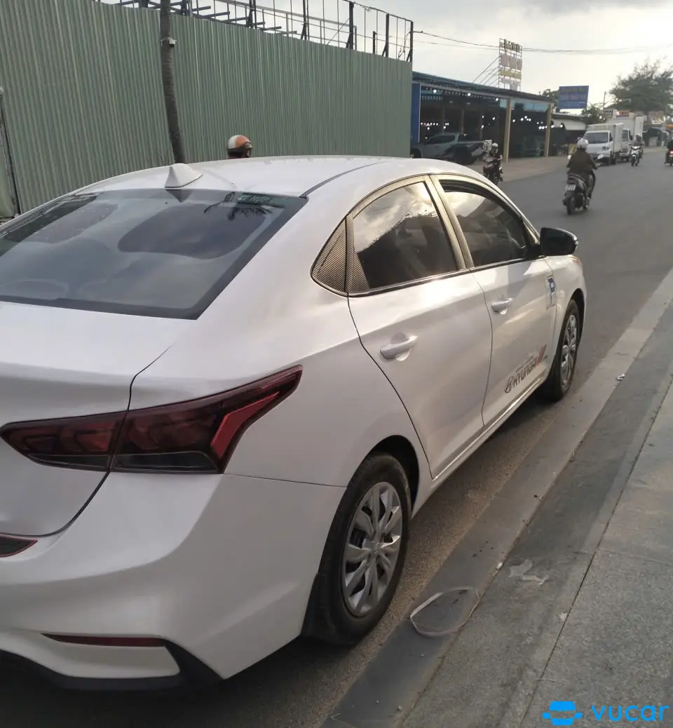 Hyundai Accent 1.4 MT Base 2019 - Ngoại thất 4