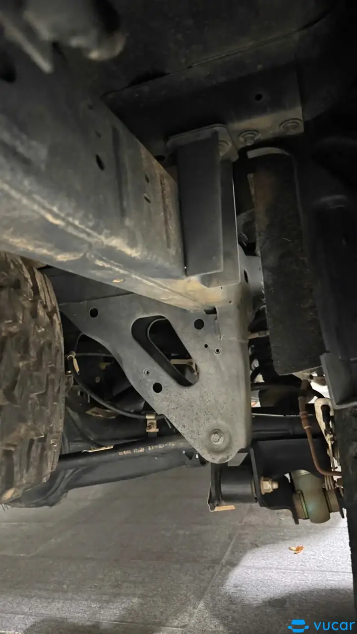 Ford Ranger Raptor 2.0L 4x4 AT 2022 - Khoang động cơ 1