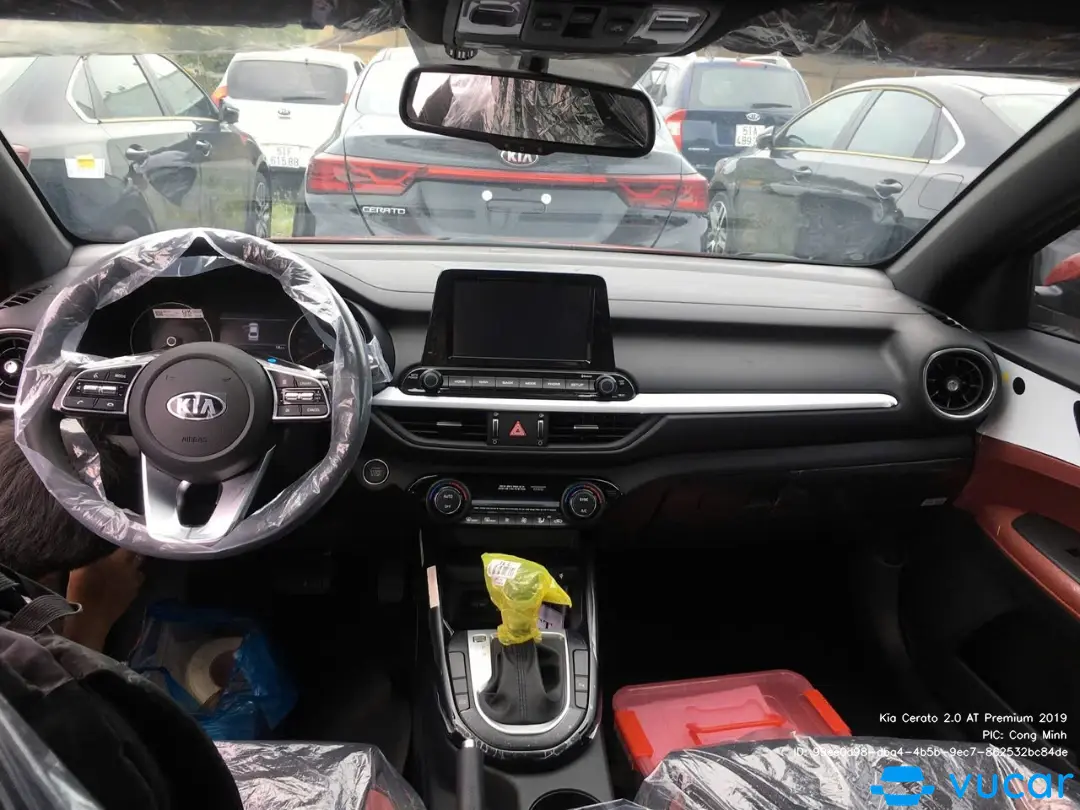 Kia Cerato 2.0 AT Premium 2019 - Nội thất 5