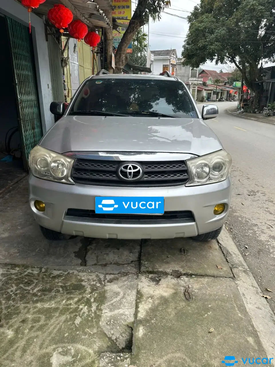 Ảnh xe Toyota fotuner 2.7 sx  2011 ,máy xăng 2 cầu