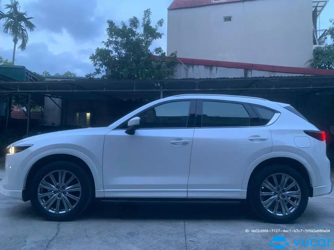 Ảnh xe Mazda Cx-5 Premium Exclusive 2.0 AT 2024 - ảnh 4