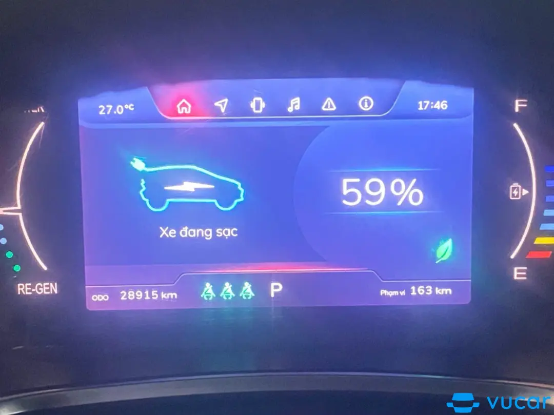 Vinfast vfe 34 - Nội thất 3