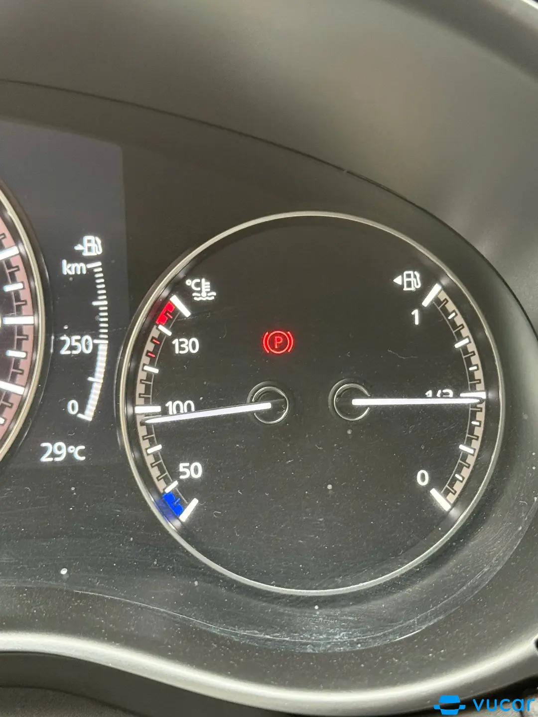Mazda 3 1.5L Luxury 2023 - Nội thất 6
