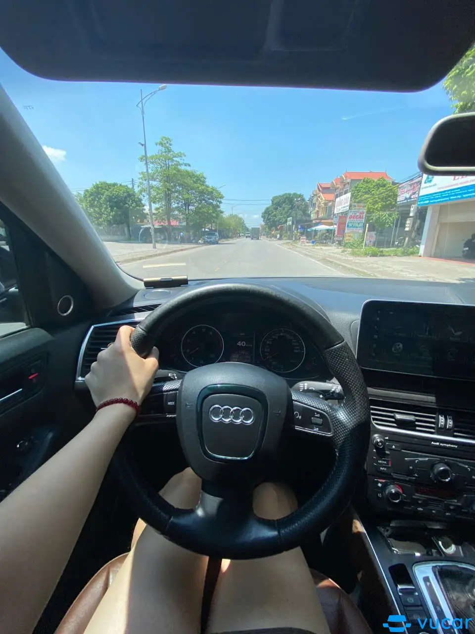 Audi Q5 2.0 AT 2011 - Nội thất 3