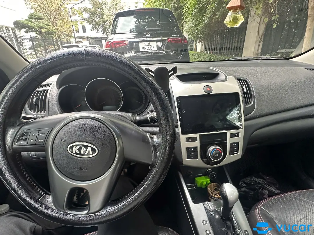 Kia Cerato 1.6 AT 2010 - Nội thất 3