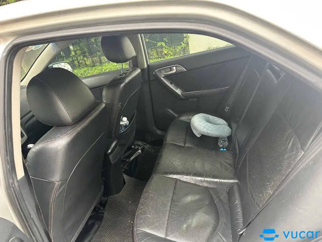 Kia Cerato 1.6 AT 2010 - Nội thất 2