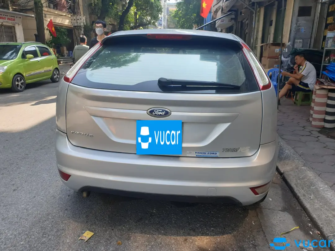 Ford Focus 2011 - Ngoại thất 2
