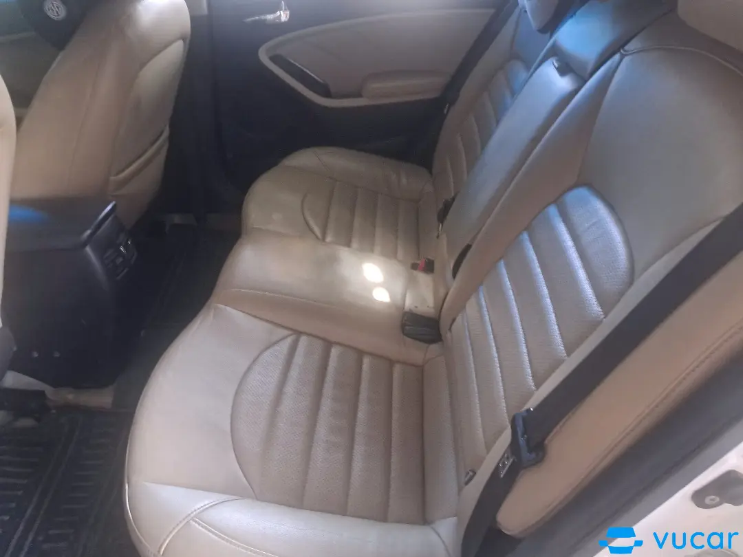 Kia Cerato 1.6G MT 2018 - Nội thất 2