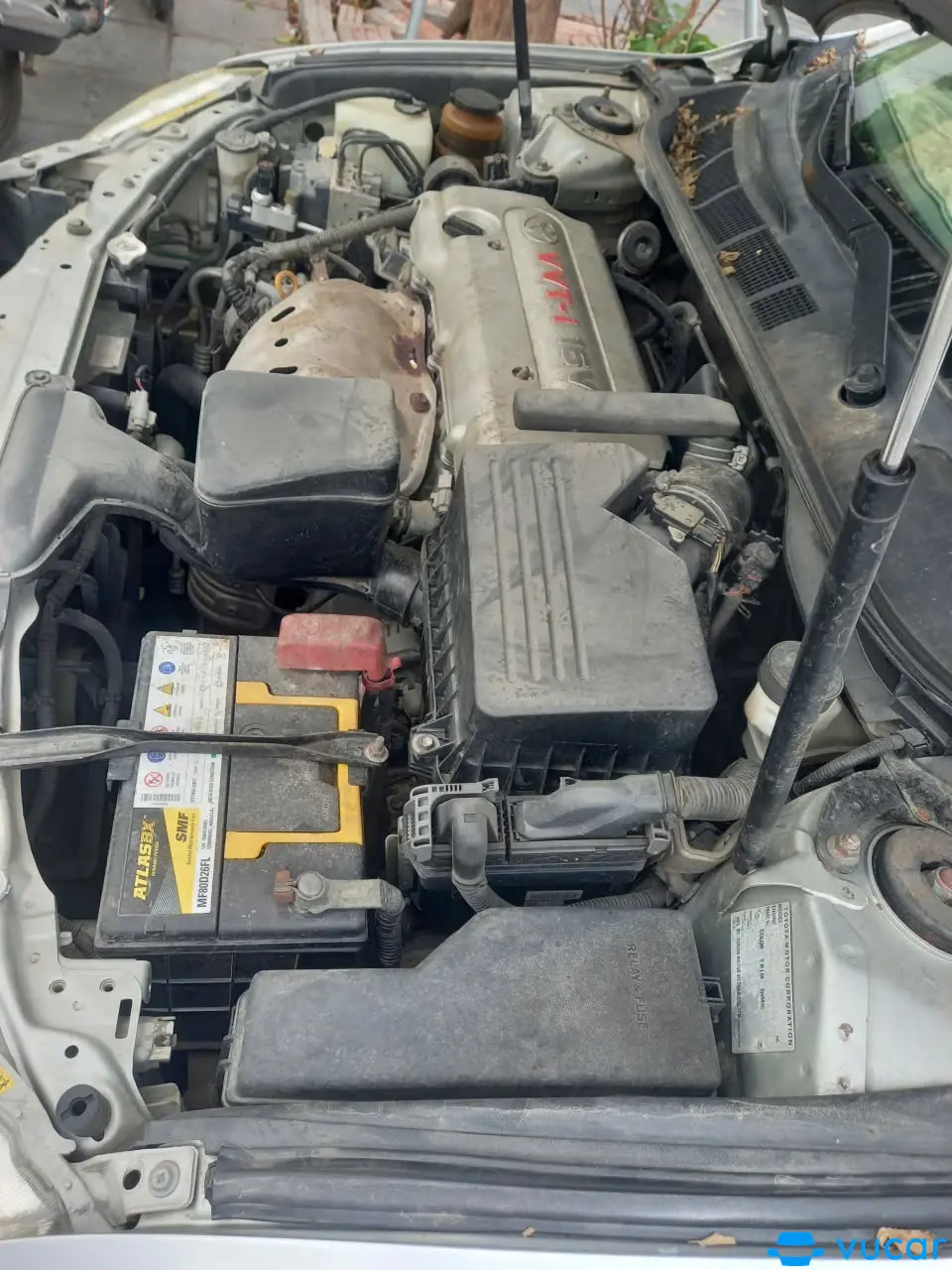Toyota Camry 2.4 2010 - Khoang động cơ 4