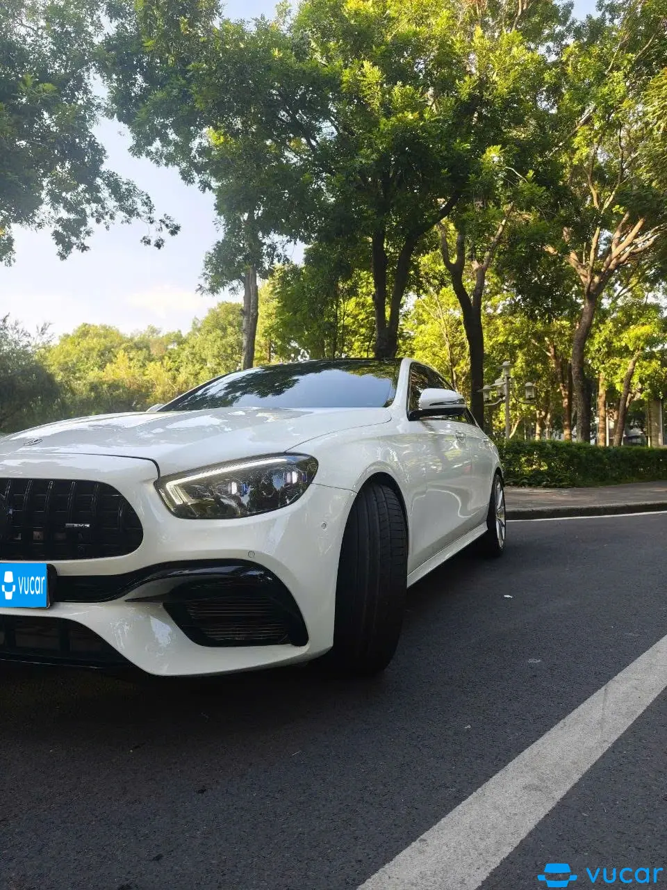 Mercedes E class E300 AMG 2024 - Ngoại thất 25