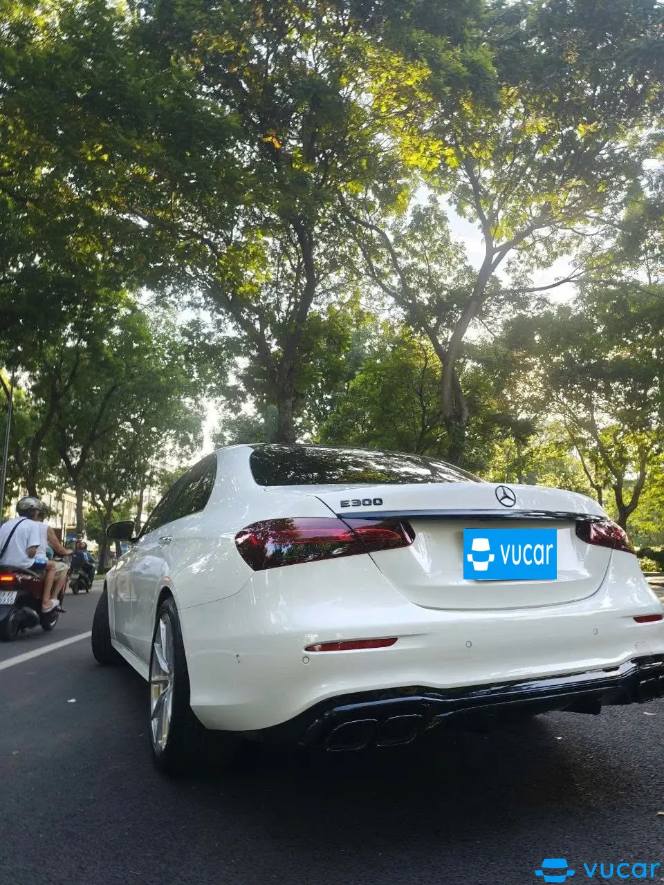 Mercedes E class E300 AMG 2024 - Ngoại thất 28