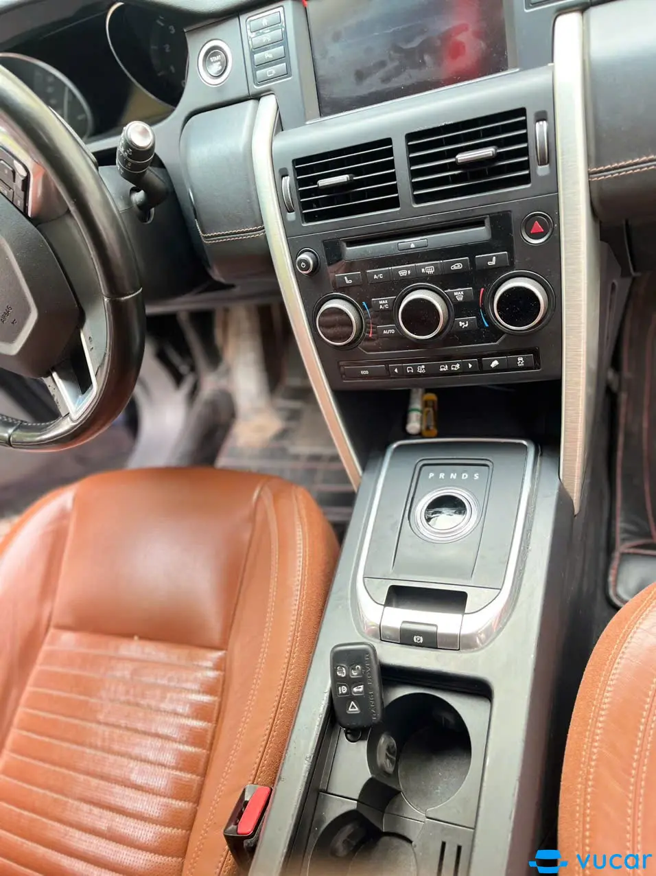  Landrover Discovery HSE Luxury 2015 - Nội thất 10