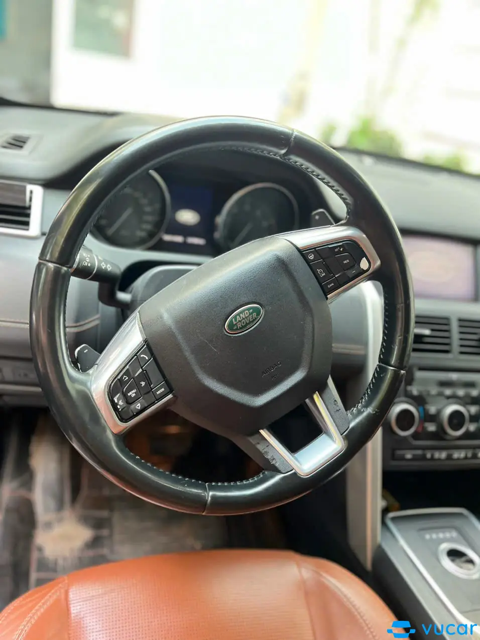  Landrover Discovery HSE Luxury 2015 - Nội thất 11