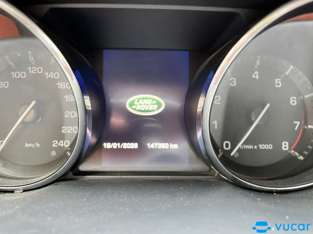  Landrover Discovery HSE Luxury 2015 - Nội thất 8