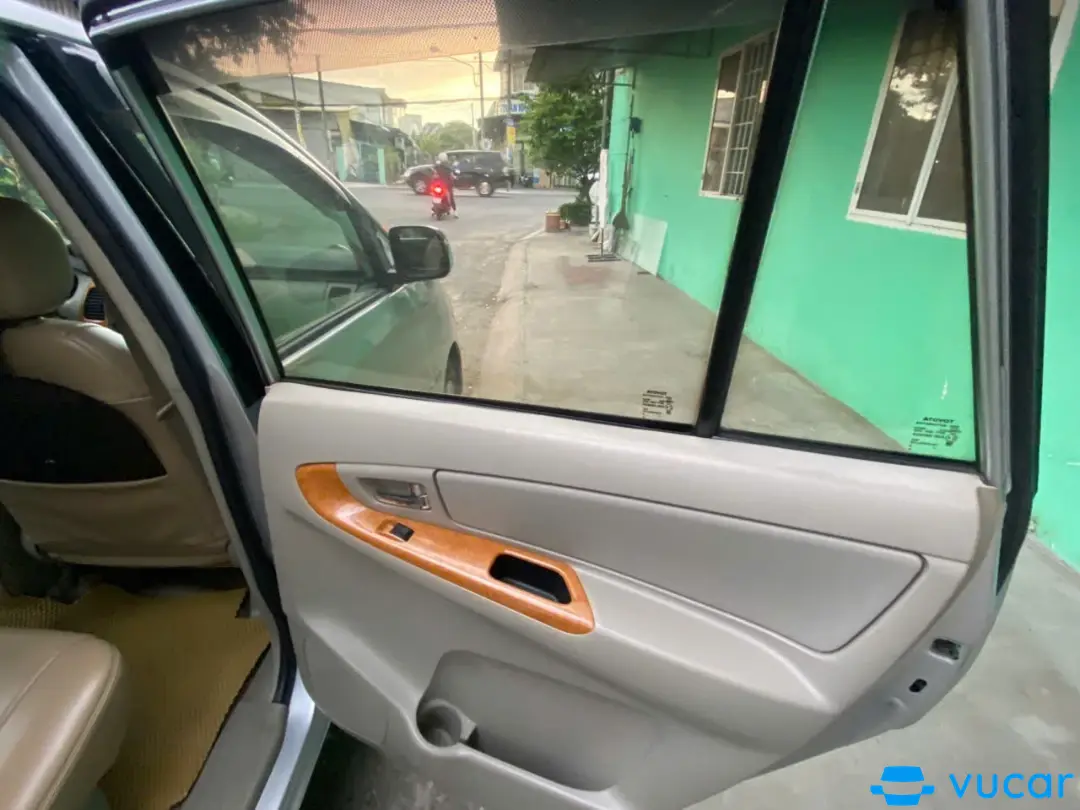 Toyota Innova G 2009 - Nội thất 6