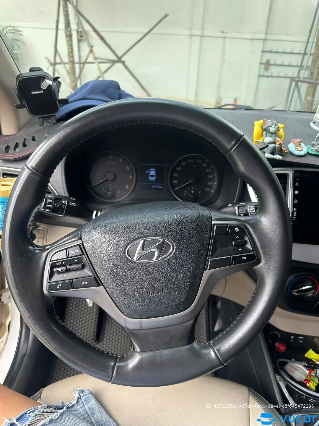 Hyundai Accent 1.4 MT 2018 - Nội thất 2