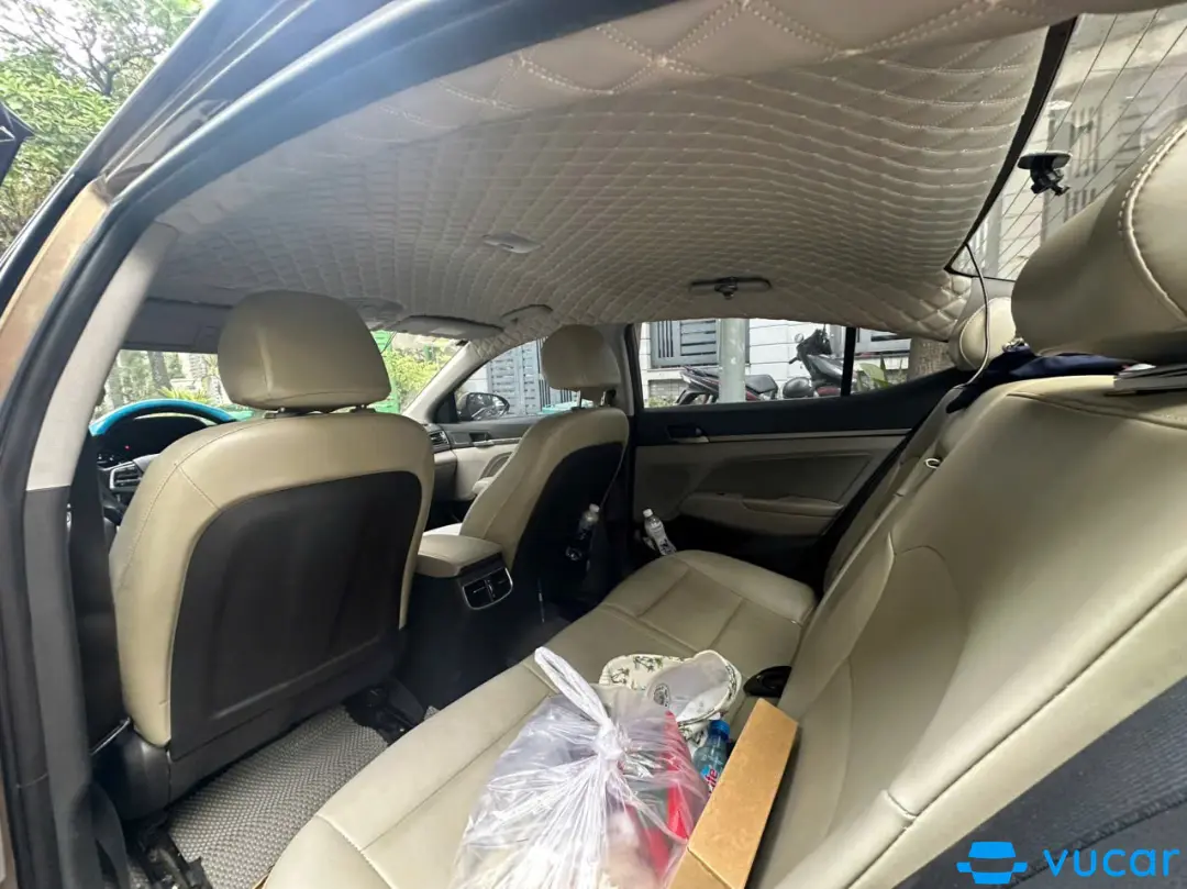 Hyundai Elantra 2016 - Nội thất 1