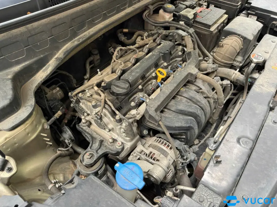Kia Sonet Premium 1.5 AT 2022 - Khoang động cơ 4